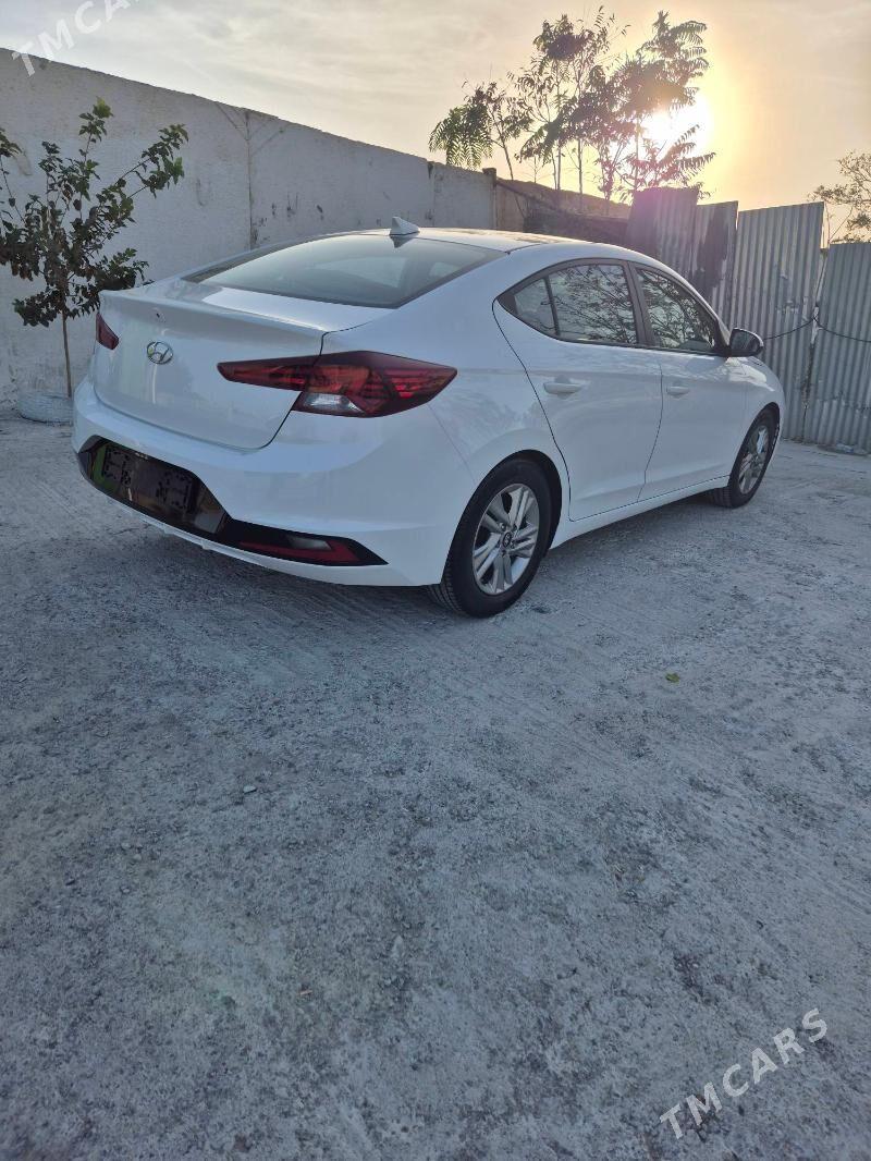 Hyundai Elantra 2020 - 230 000 TMT - Aşgabat - img 4