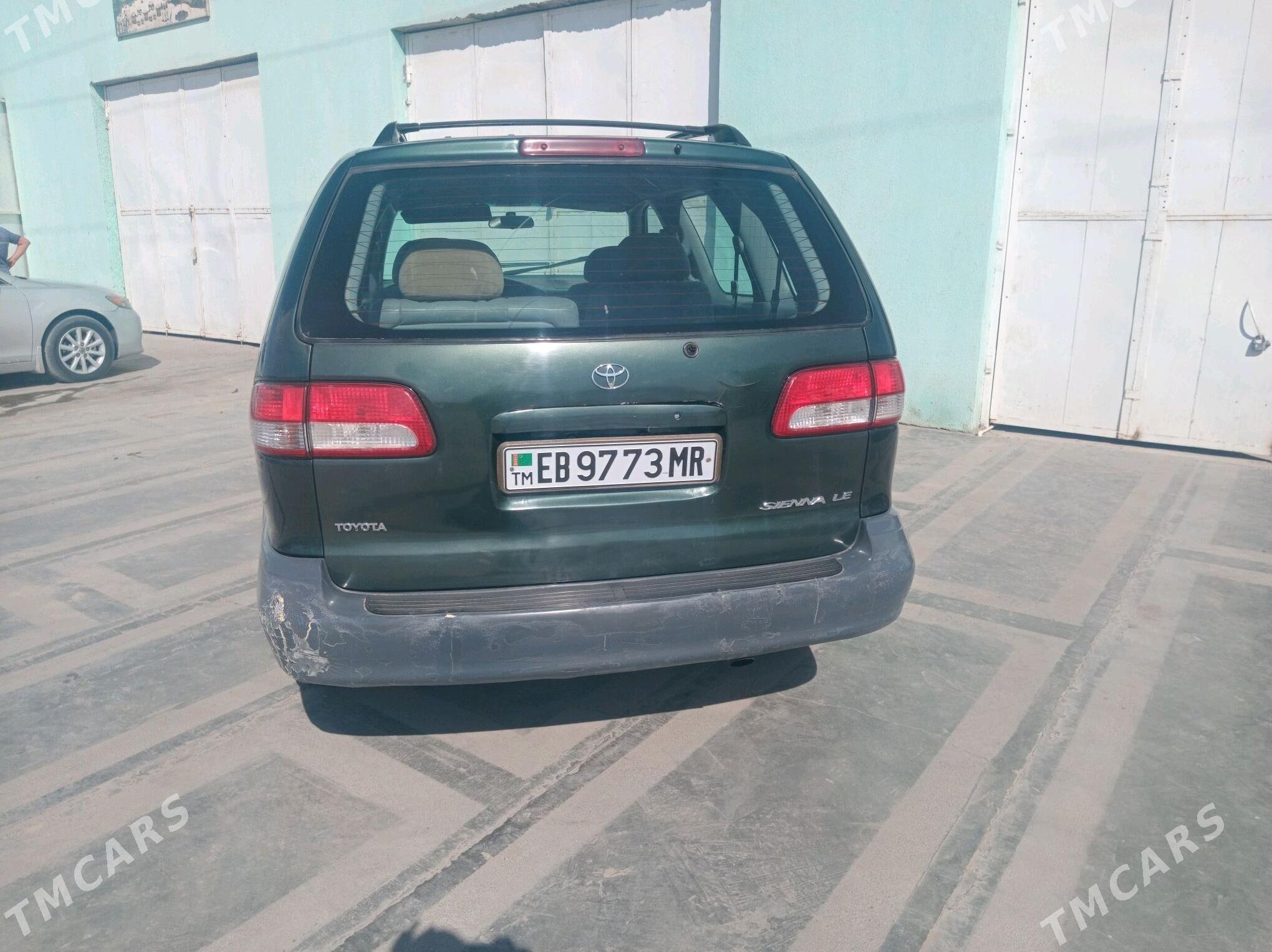 Toyota Sienna 2002 - 165 000 TMT - Mary - img 4