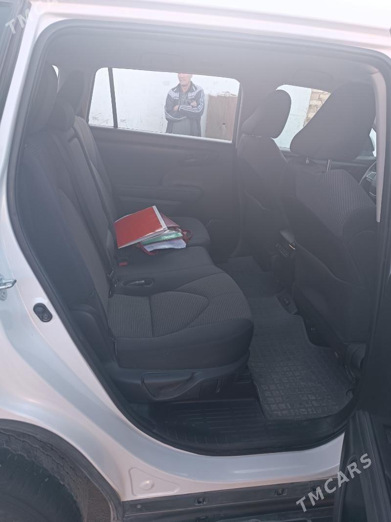 Toyota Highlander 2020 - 460 000 TMT - Baýramaly - img 6