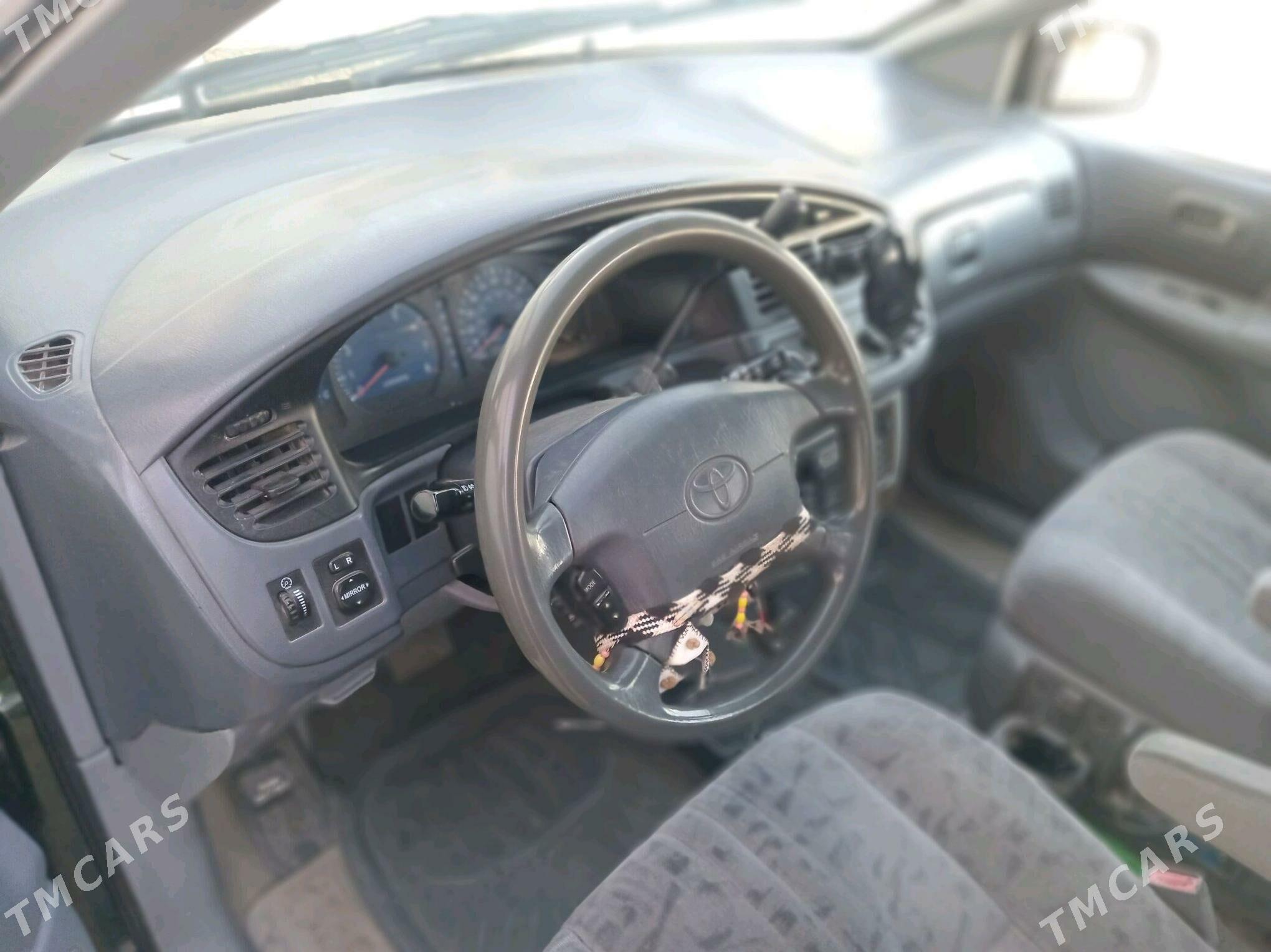 Toyota Sienna 2002 - 165 000 TMT - Mary - img 6