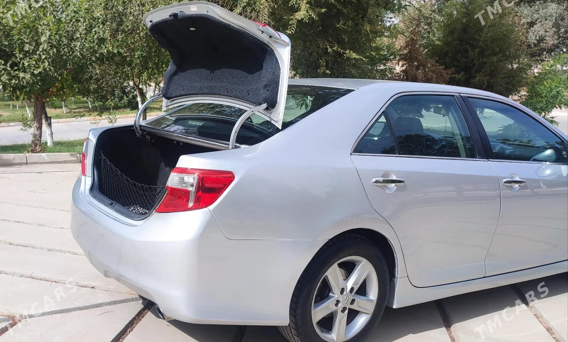 Toyota Camry 2012 - 240 000 TMT - Türkmenabat - img 3