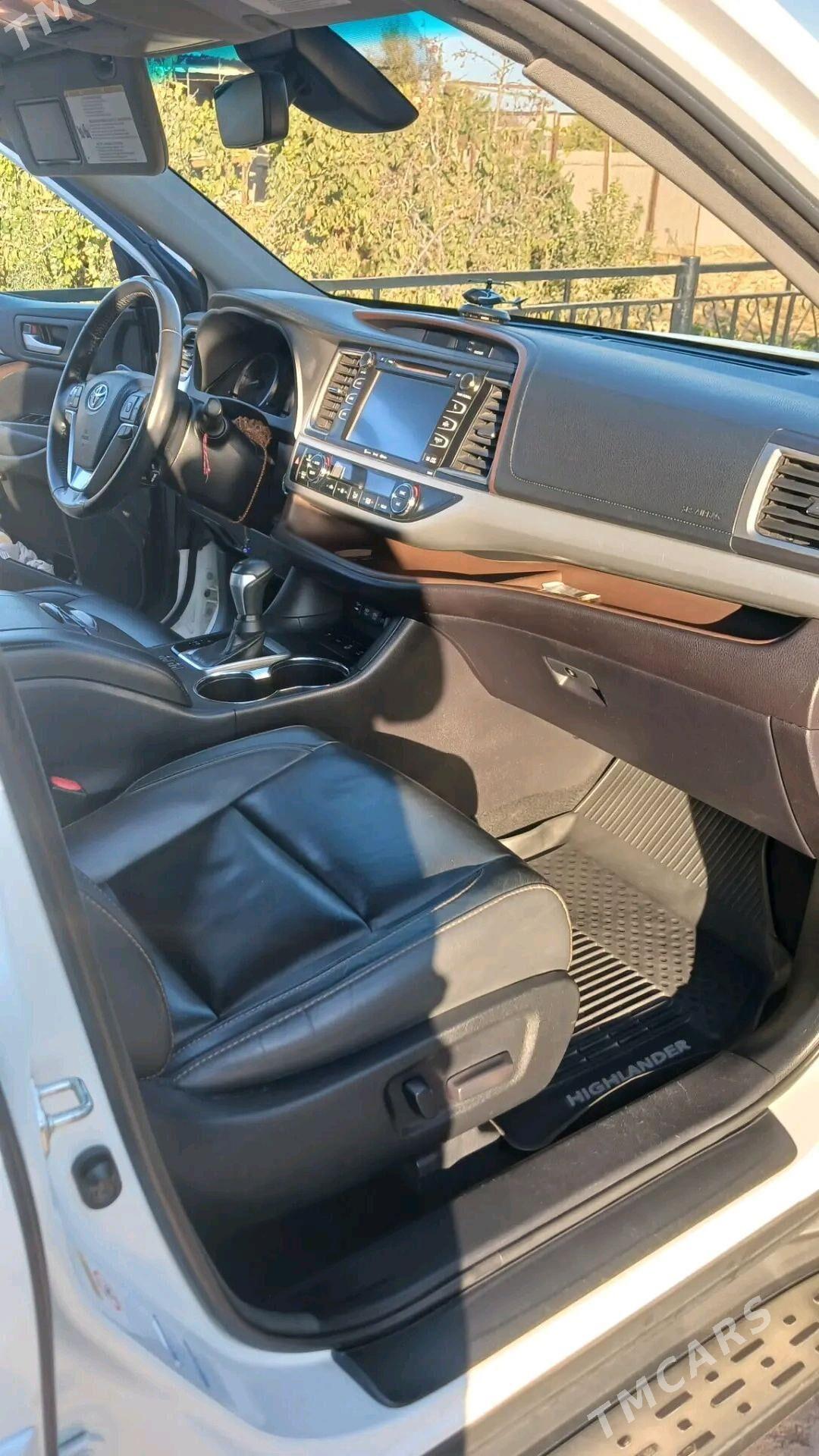 Toyota Highlander 2019 - 470 000 TMT - Daşoguz - img 4