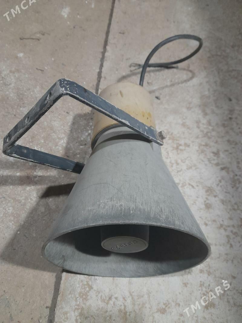 Gromkagovoritel - Wekilbazar - img 1