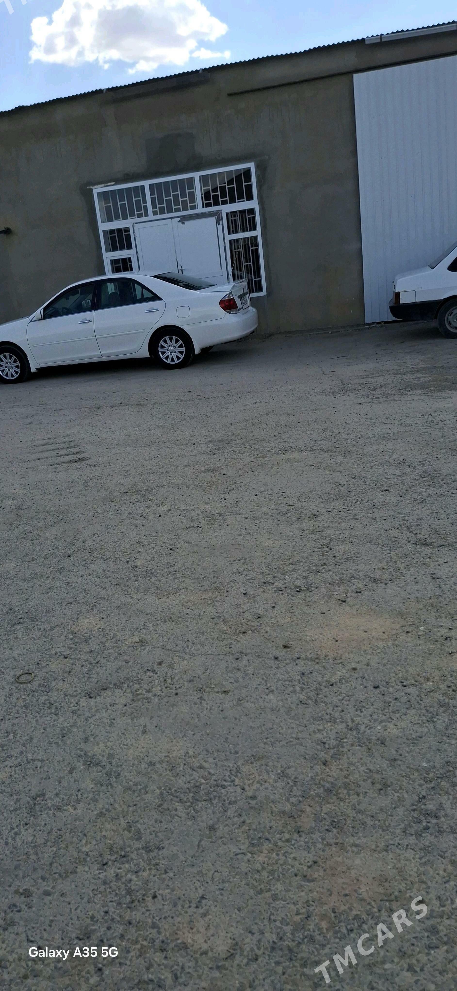 Toyota Camry 2003 - 175 000 TMT - Tejen - img 6