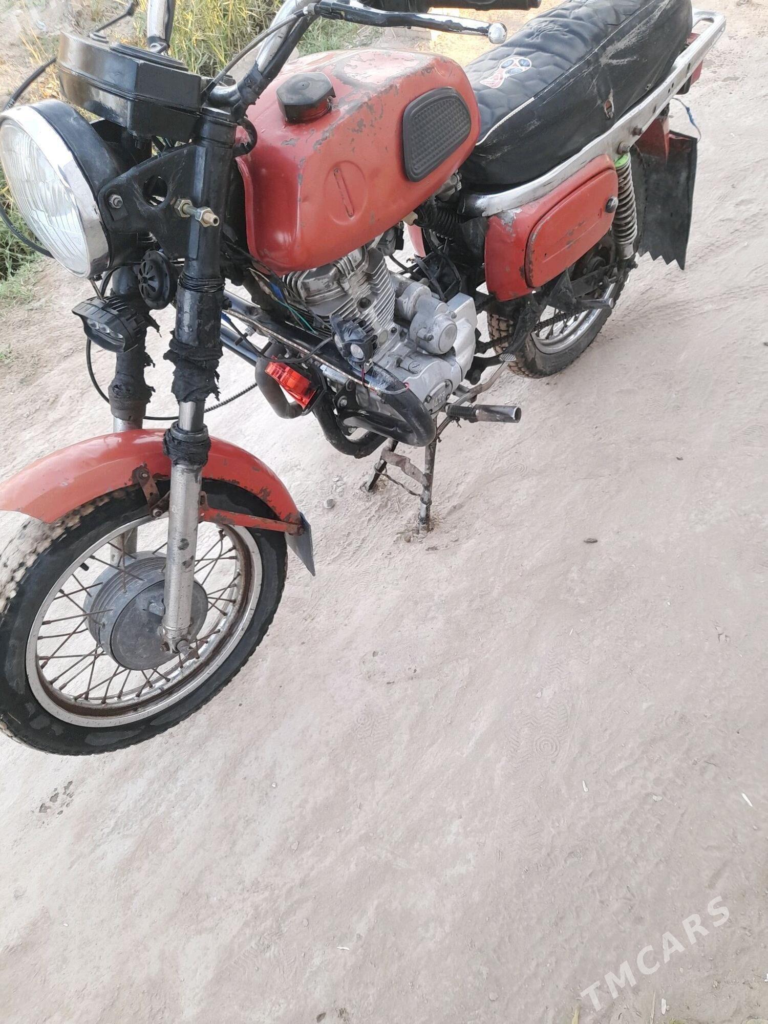 Fekon FK200-14G 2010 - 7 000 TMT - Гарабекевюл - img 3