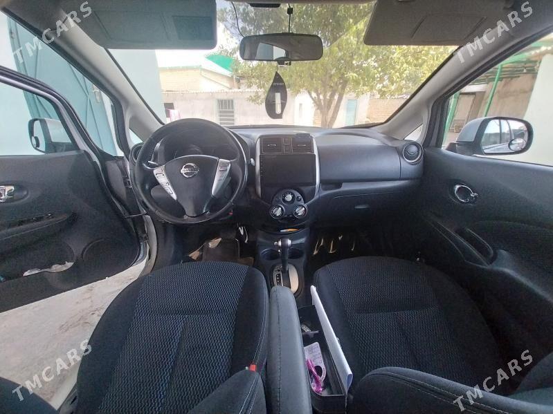 Nissan Versa Note 2014 - 130 000 TMT - Бузмеин - img 8