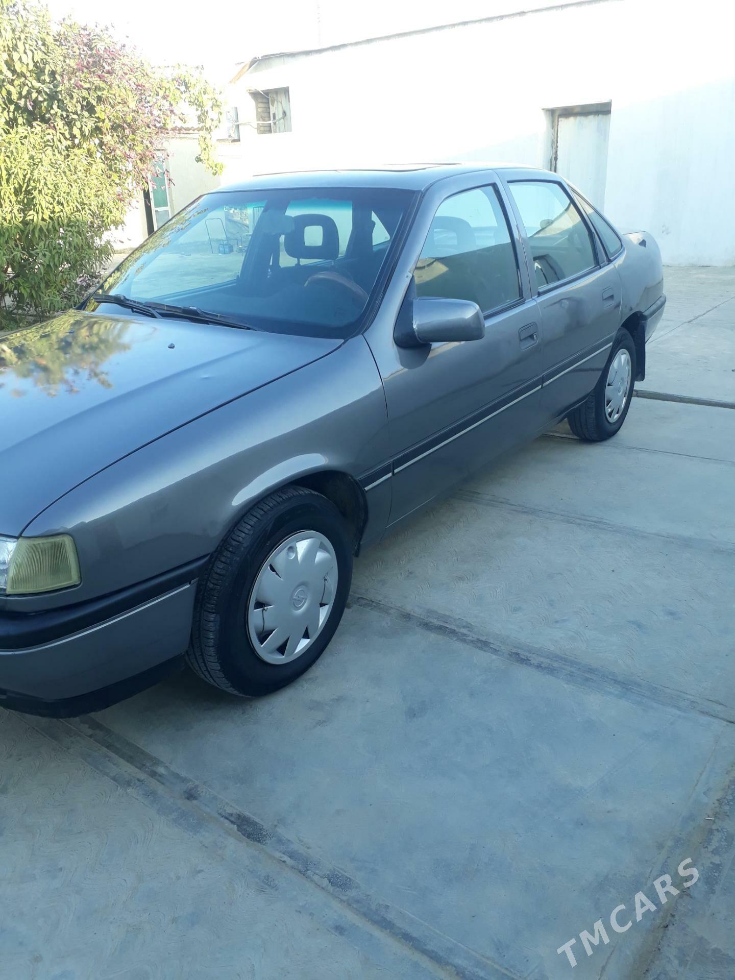 Opel Vectra 1991 - 40 000 TMT - Байрамали - img 3