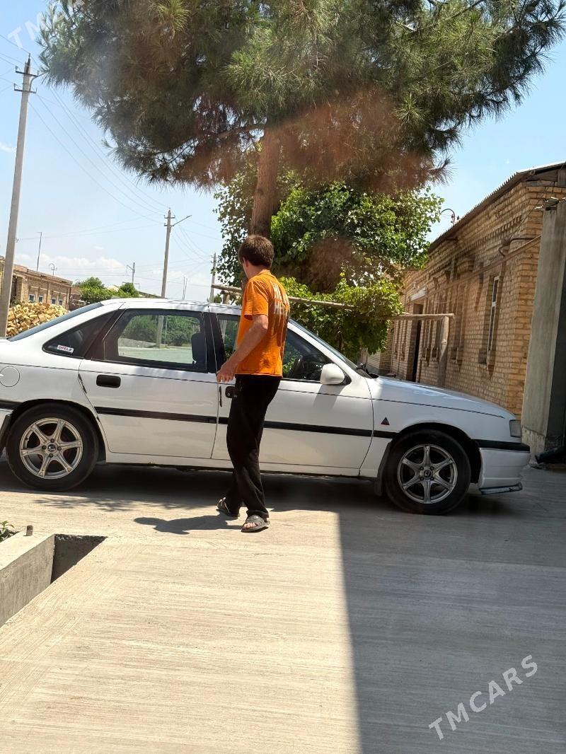Opel Vectra 1993 - 32 000 TMT - Türkmenabat - img 3