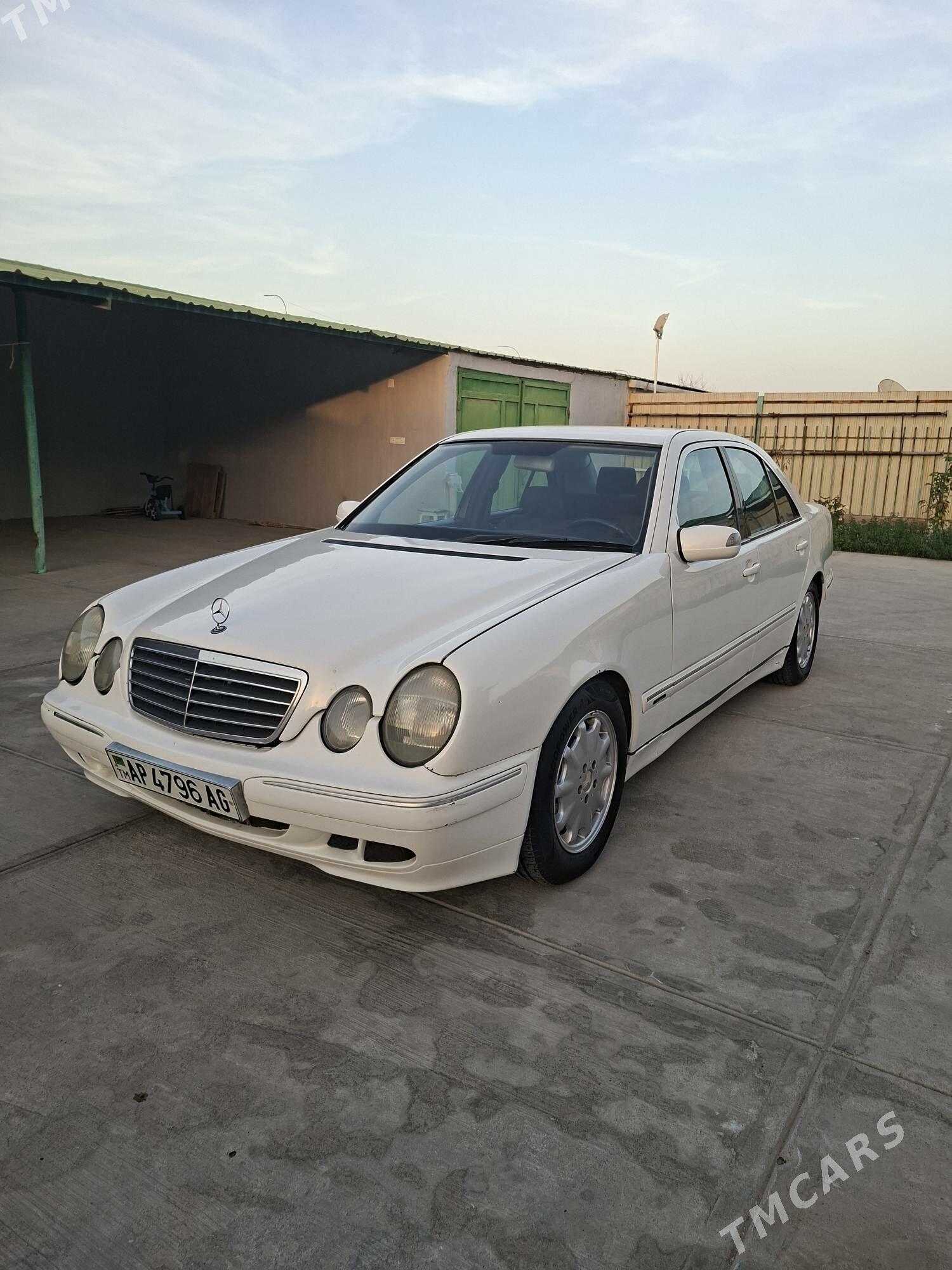 Mercedes-Benz E320 2001 - 110 000 TMT - Ашхабад - img 5