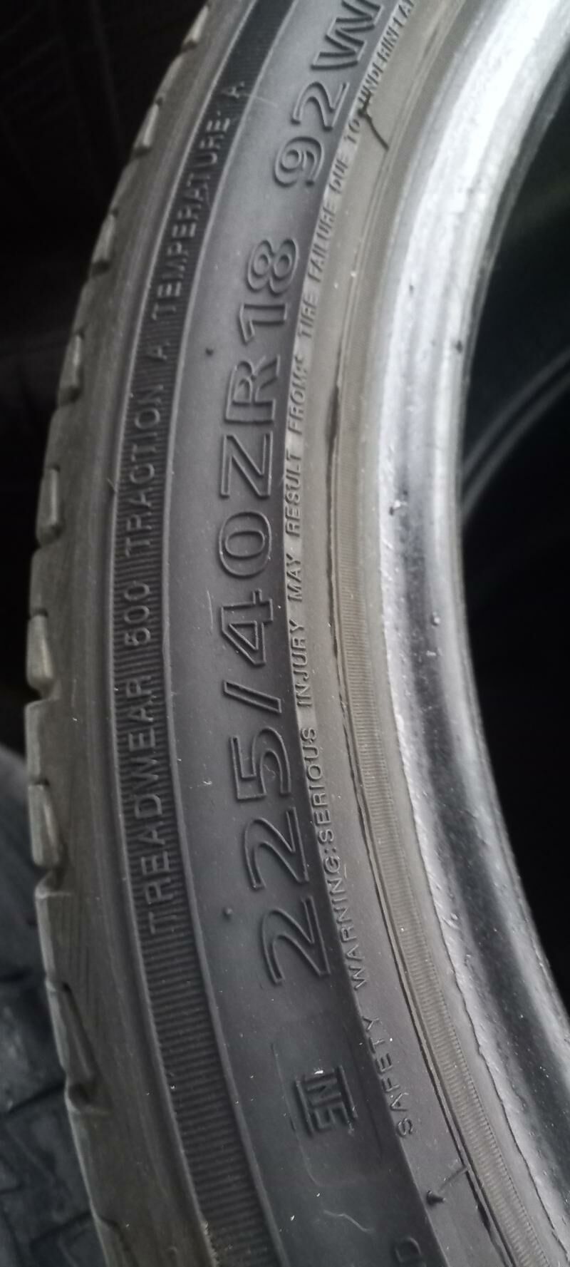 225-40-18 250 TMT - Bedew - img 2