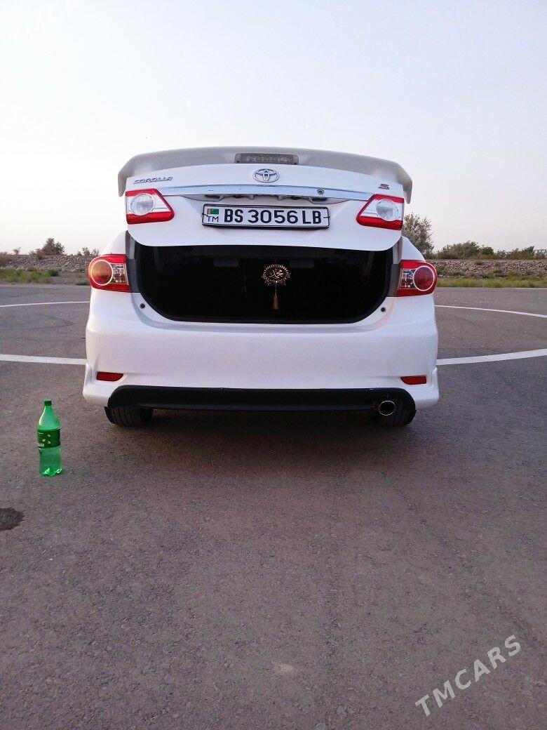 Toyota Corolla 2011 - 200 000 TMT - Kerki - img 3
