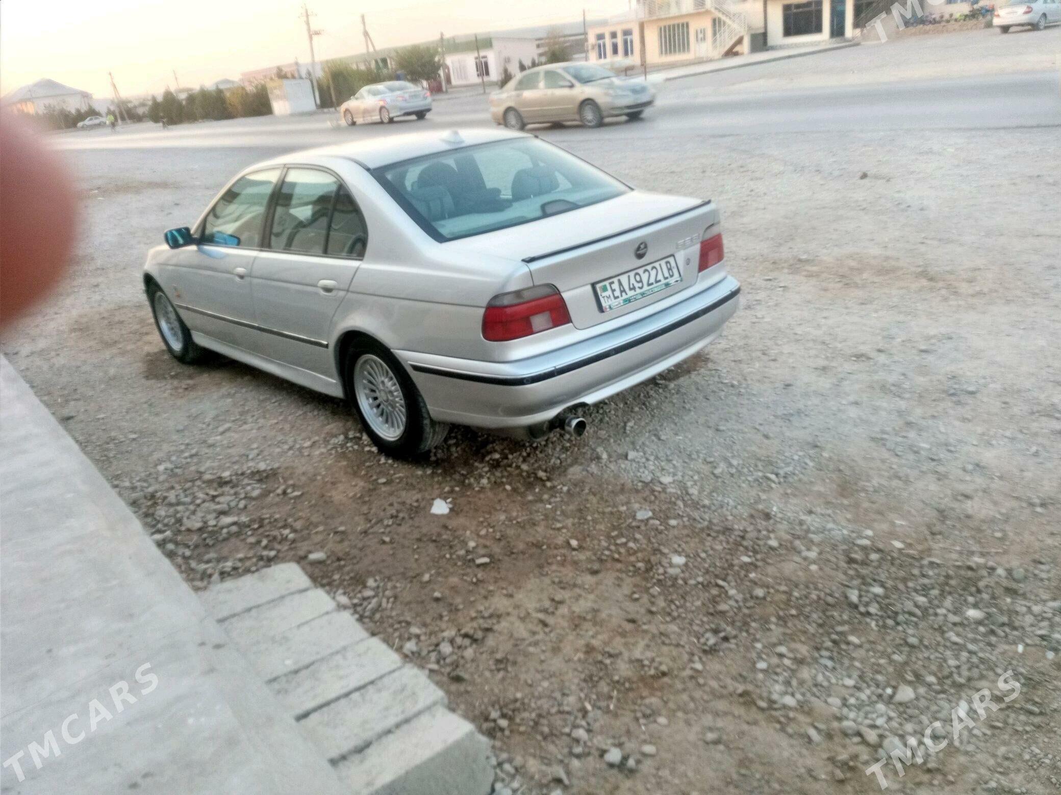 BMW 528 1999 - 100 000 TMT - Койтендаг - img 3