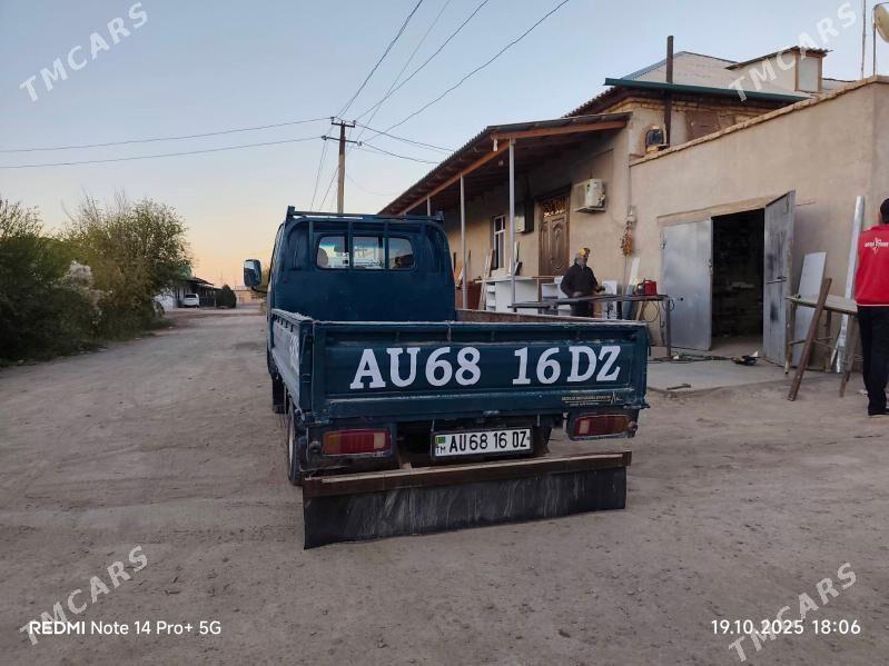 Kia Bongo 2003 - 80 000 TMT - Şabat etr. - img 2