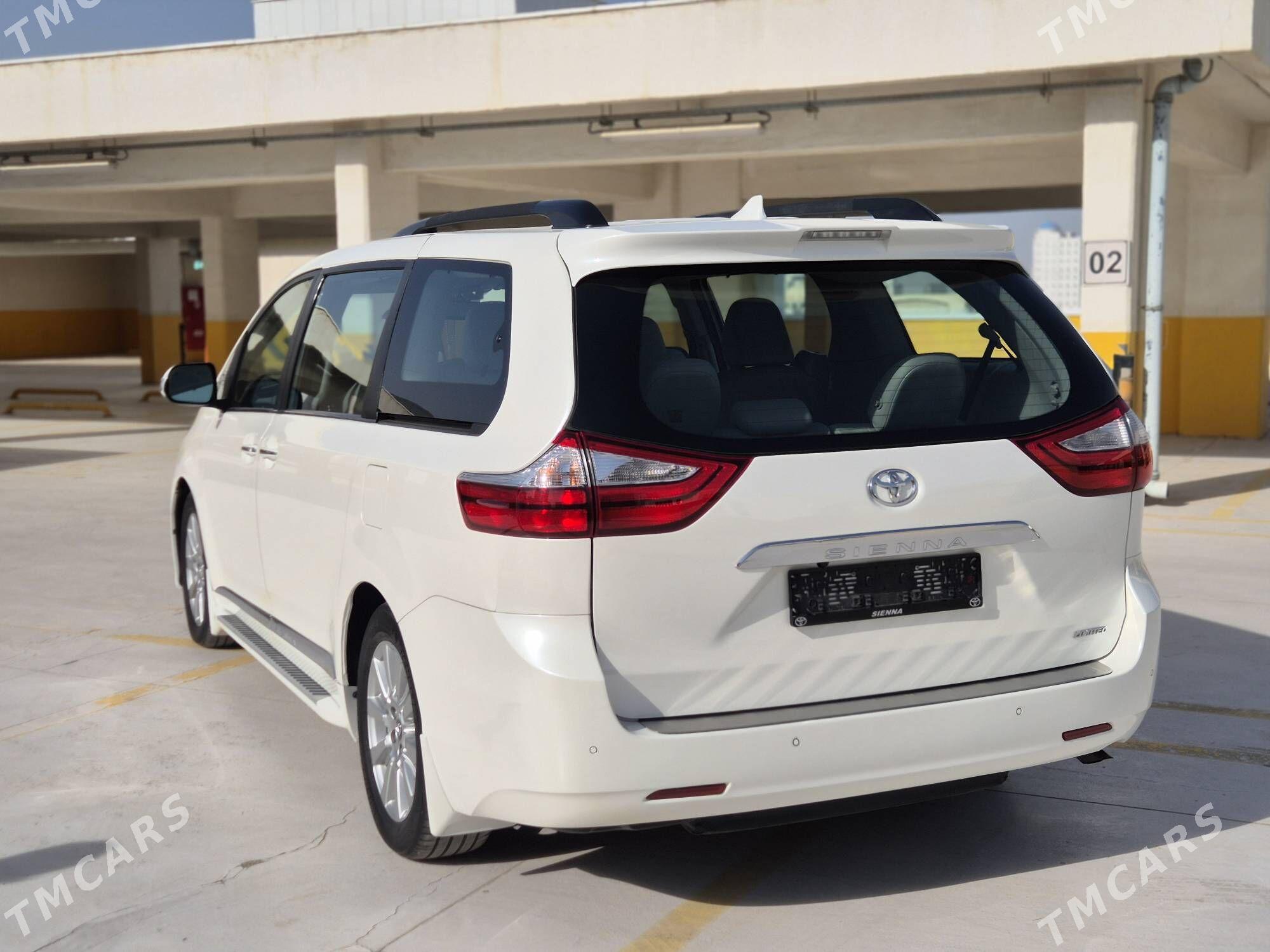 Toyota Sienna 2018 - 610 000 TMT - Ашхабад - img 1
