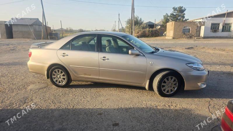 Toyota Camry 2004 - 195 000 TMT - Мары - img 2