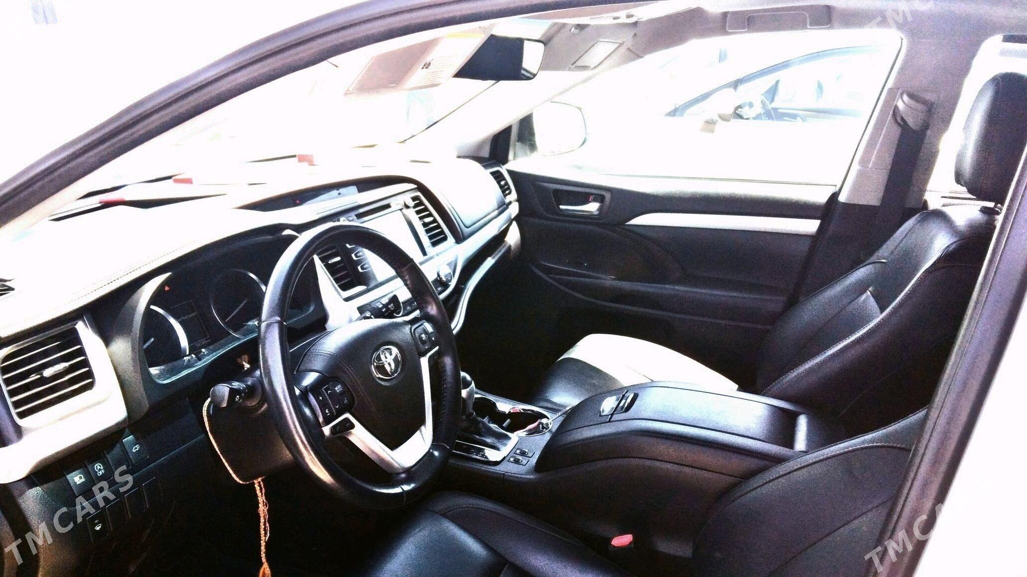 Toyota Highlander 2019 - 500 000 TMT - Мары - img 7
