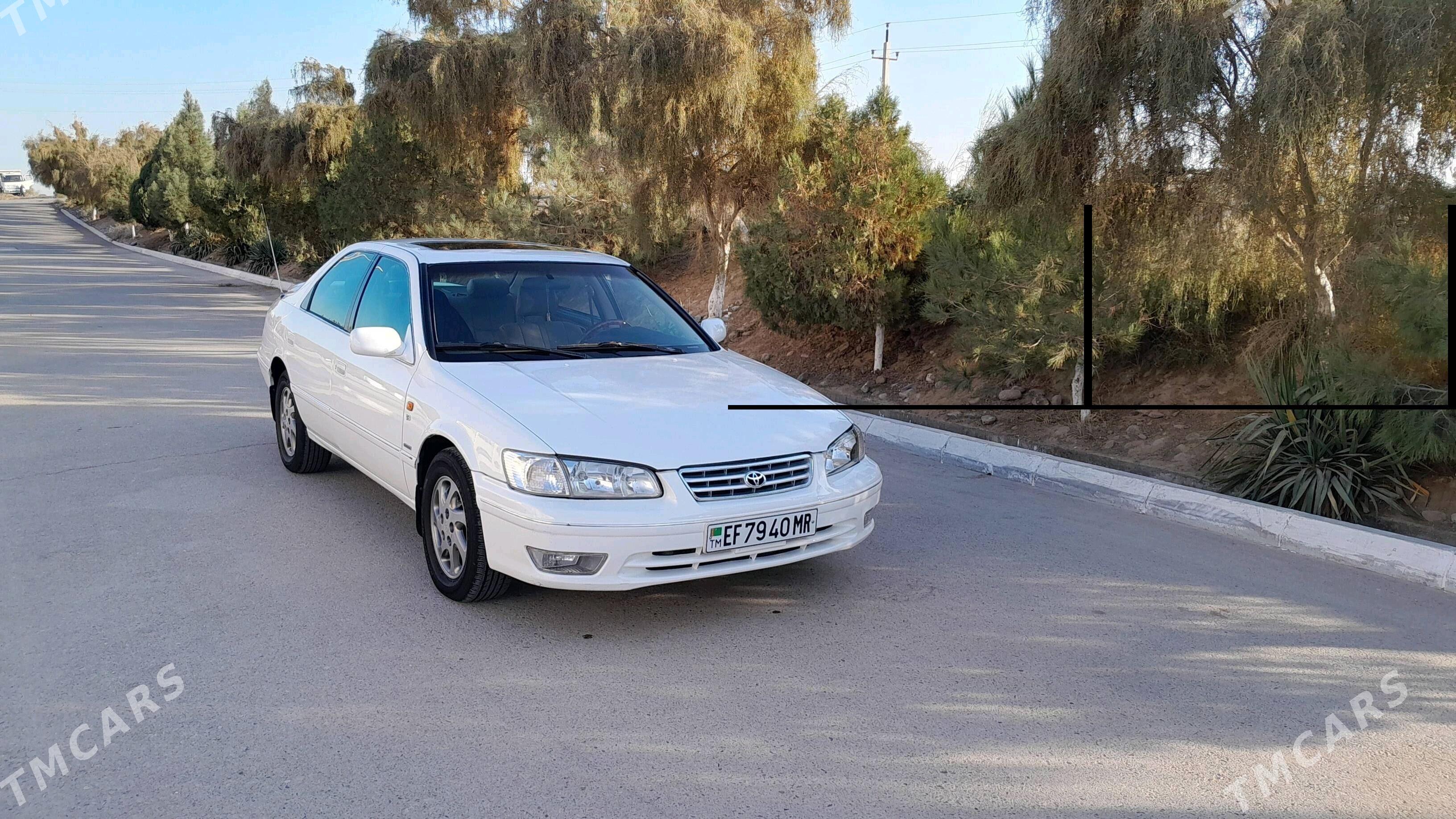 Toyota Camry 1998 - 158 000 TMT - Ёлётен - img 3