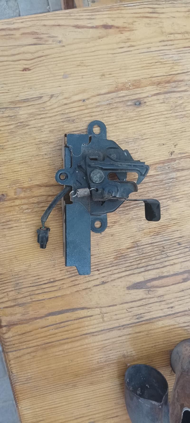 Kapot zamok lexus/camry 18/24 700 TMT - Мары - img 1