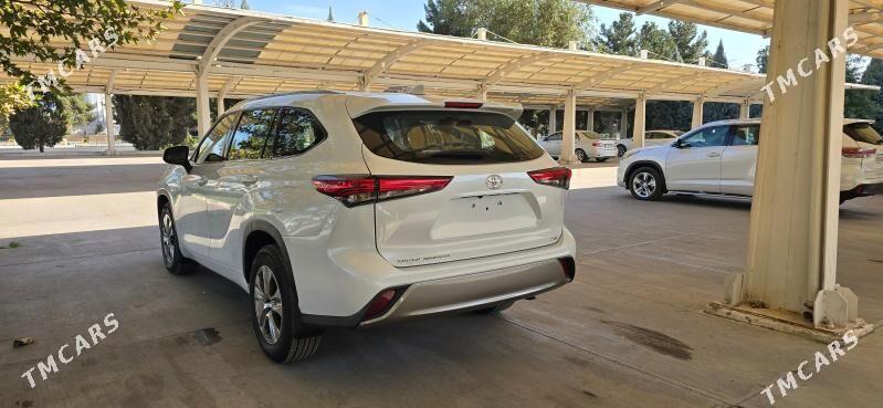 Toyota Highlander 2021 - 600 000 TMT - Мары - img 8