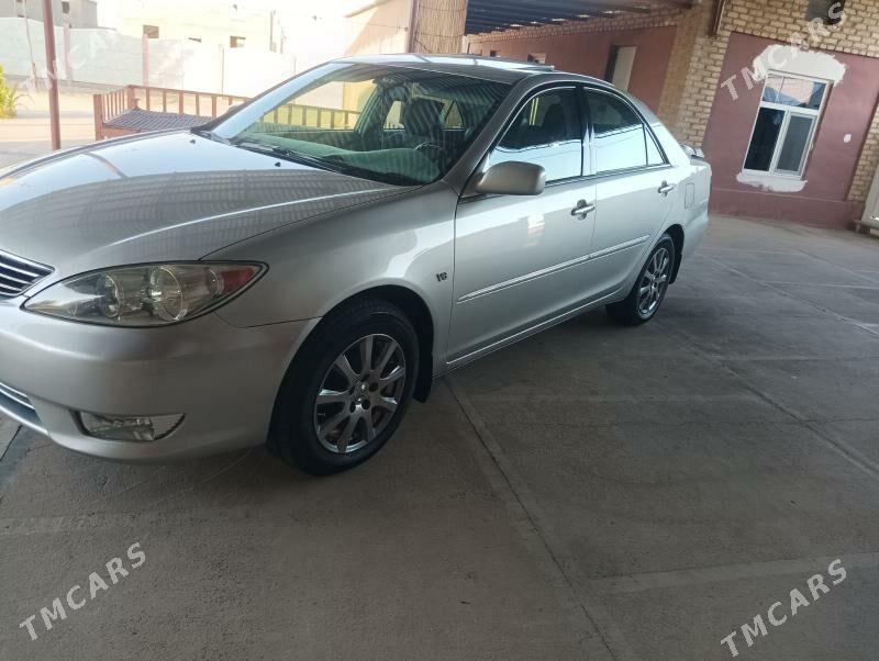 Toyota Camry 2005 - 250 000 TMT - Векильбазар - img 3