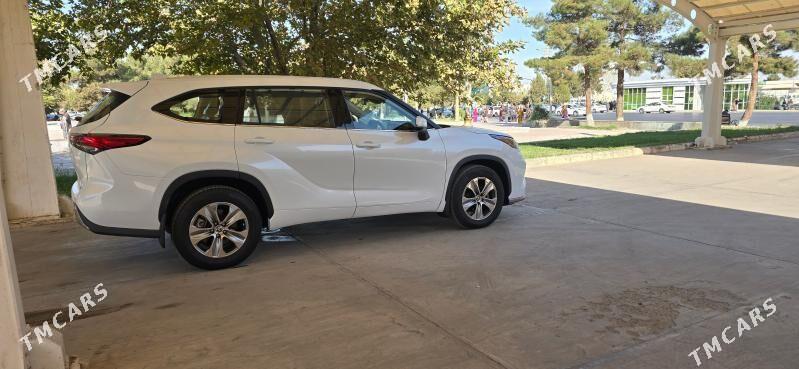 Toyota Highlander 2021 - 600 000 TMT - Мары - img 6
