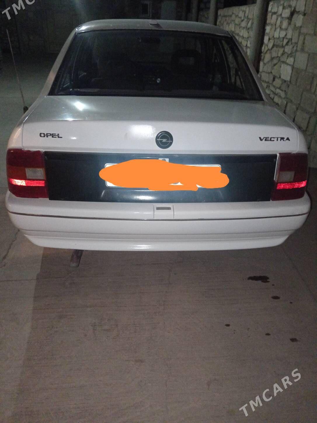Opel Vectra 1989 - 38 000 TMT - Туркменбаши - img 1