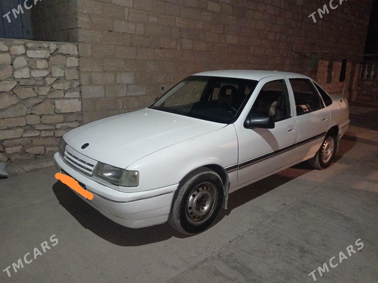 Opel Vectra 1989 - 38 000 TMT - Туркменбаши - img 5
