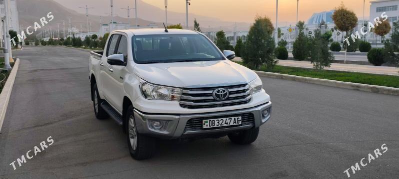 Toyota Hilux 2020 - 500 000 TMT - Ашхабад - img 3