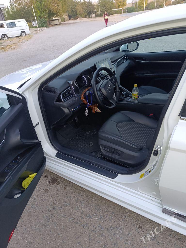 Toyota Camry 2022 - 320 000 TMT - Шатлык - img 1