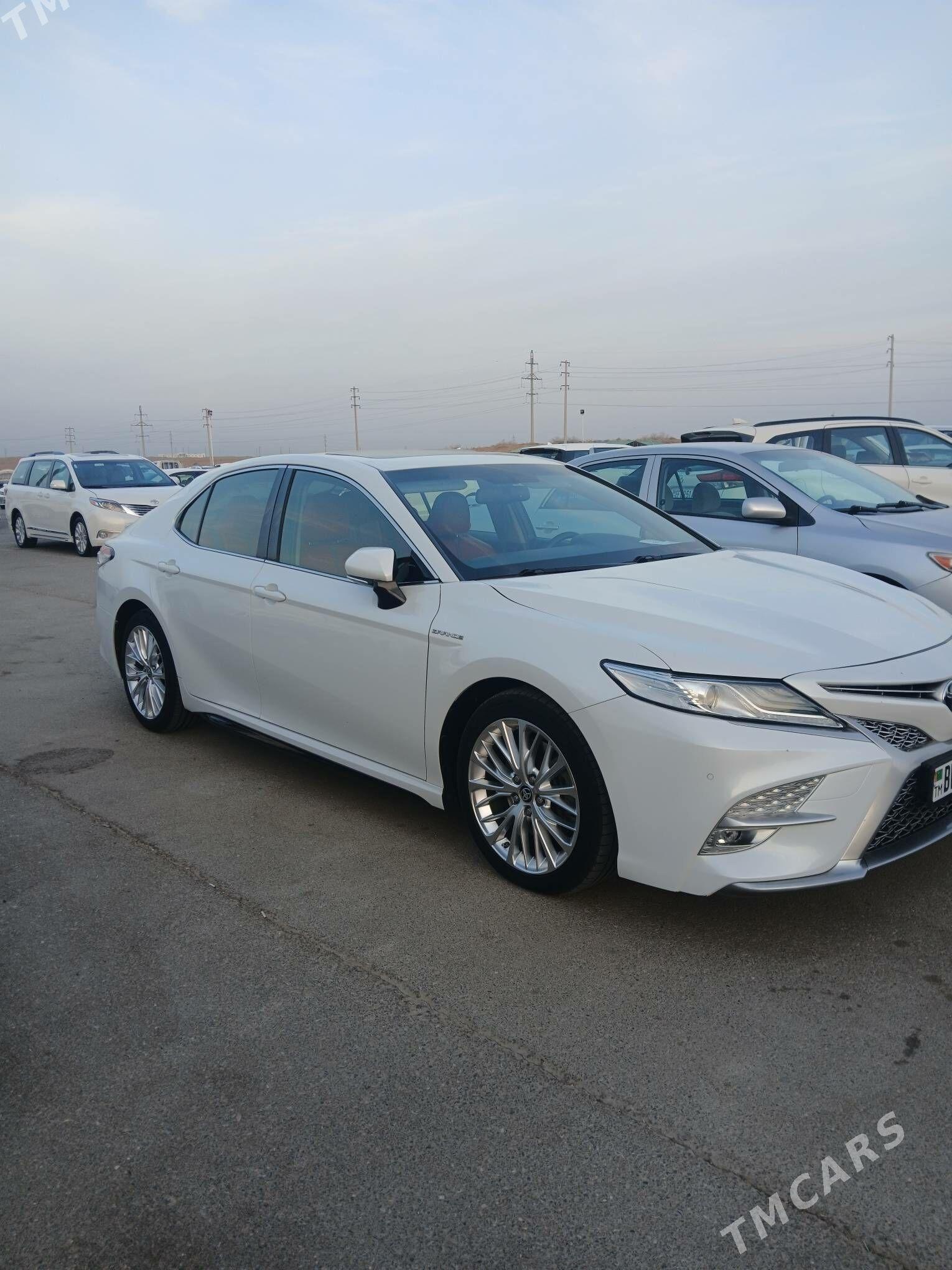 Toyota Camry 2021 - 470 000 TMT - Aşgabat - img 2