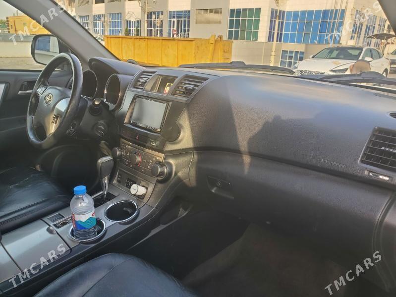 Toyota Highlander 2011 - 320 000 TMT - Aşgabat - img 3