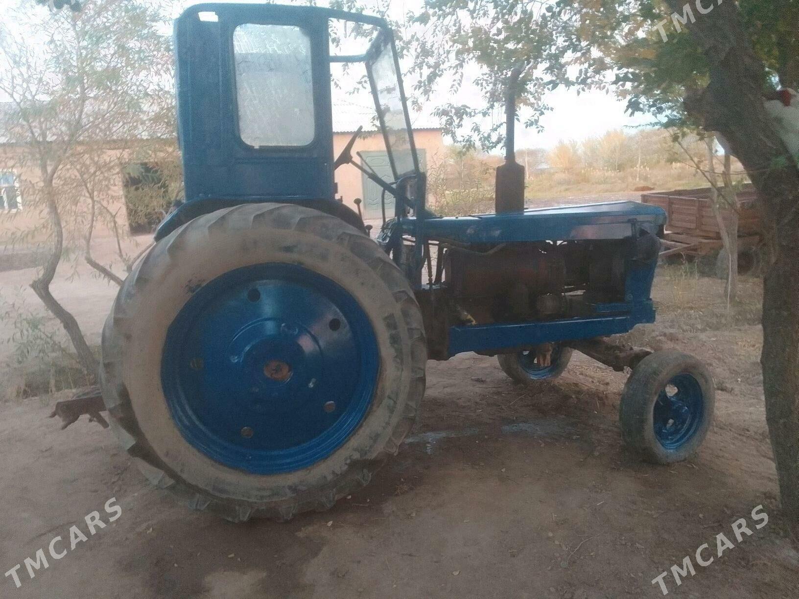 MTZ T-28 1981 - 30 000 TMT - етр. Туркменбаши - img 1