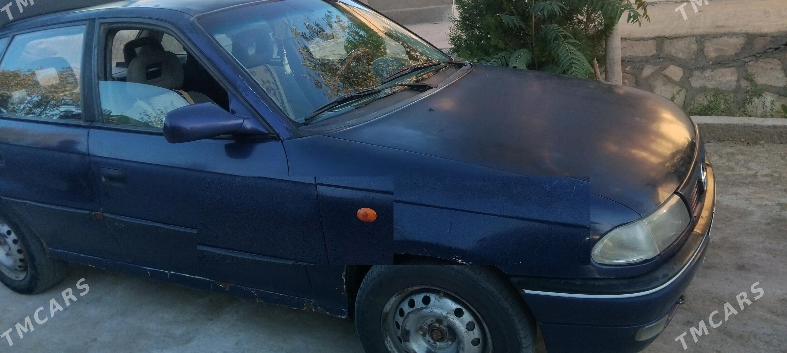 Opel Astra 1996 - 30 000 TMT - Türkmenbaşy etr. - img 4