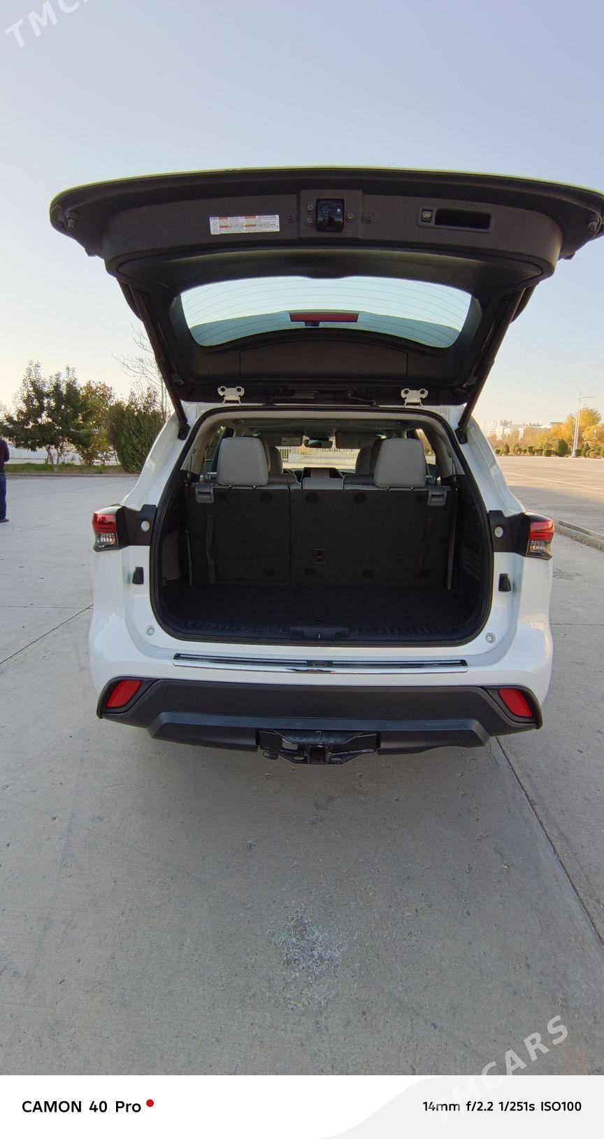 Toyota Highlander 2022 - 639 000 TMT - Дашогуз - img 7