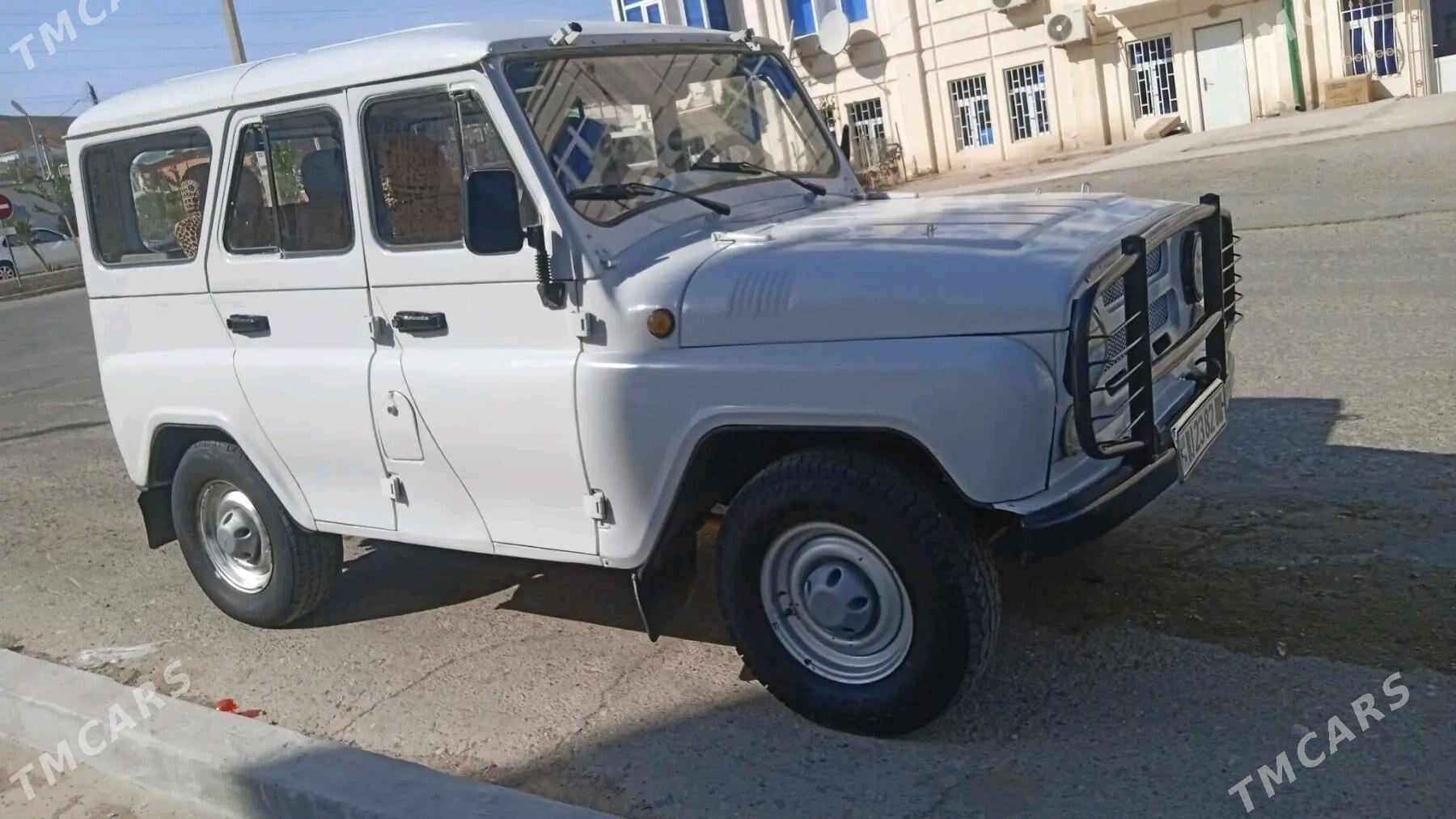 UAZ 469 2000 - 65 000 TMT - Туркменбаши - img 7