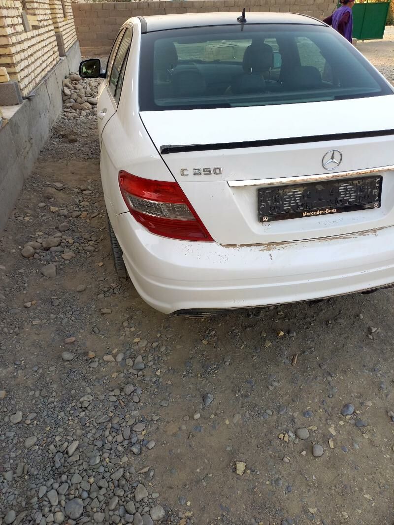 Mercedes-Benz C-Class 2010 - 170 000 TMT - Kaka - img 3