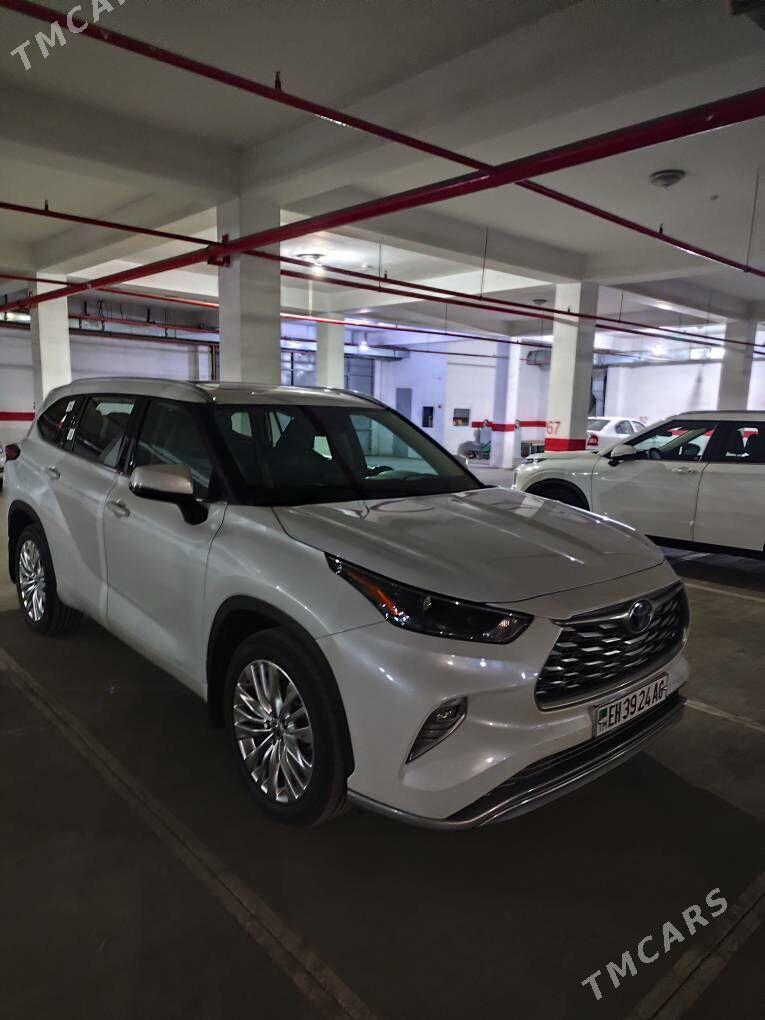 Toyota Highlander 2022 - 630 000 TMT - Ашхабад - img 4