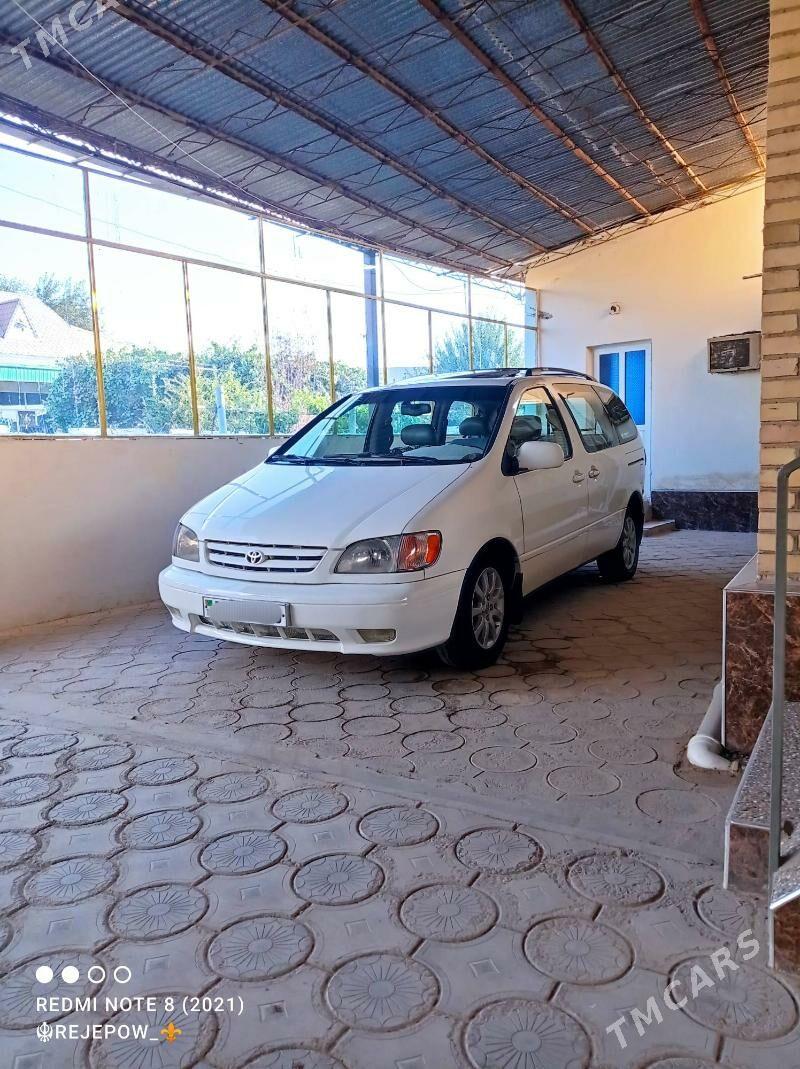 Toyota Sienna 2001 - 175 000 TMT - Керки - img 10