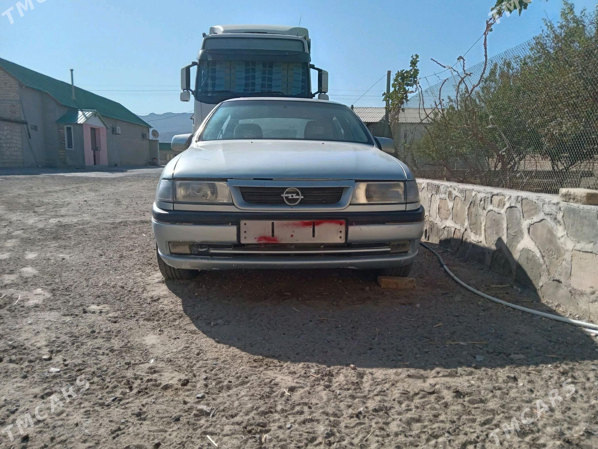Opel Vectra 1994 - 26 000 TMT - Берекет - img 3