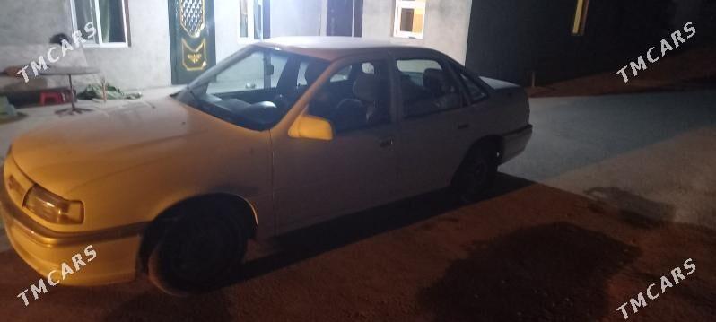 Opel Vectra 1992 - 31 000 TMT - Анев - img 1