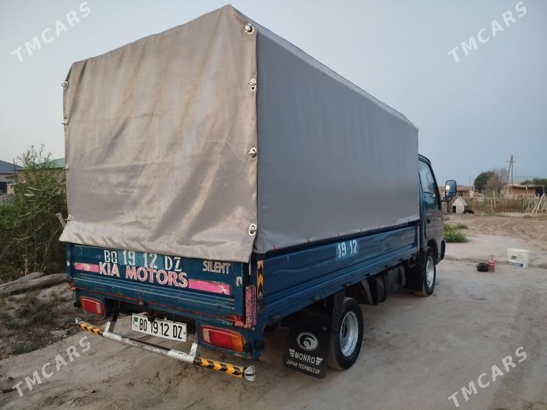 Kia Bongo 2003 - 110 000 TMT - Daşoguz - img 3