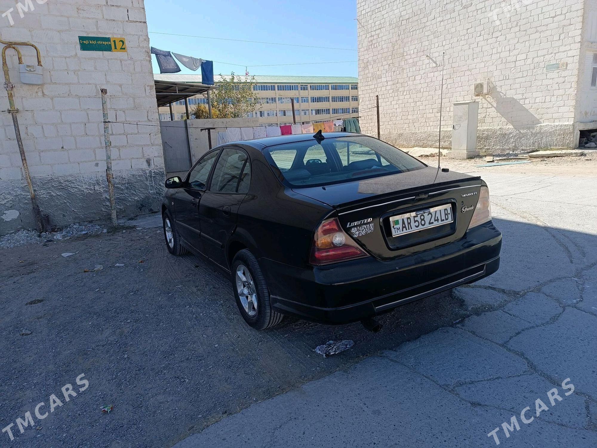 Chevrolet Epica 2004 - 60 000 TMT - Дянев - img 1