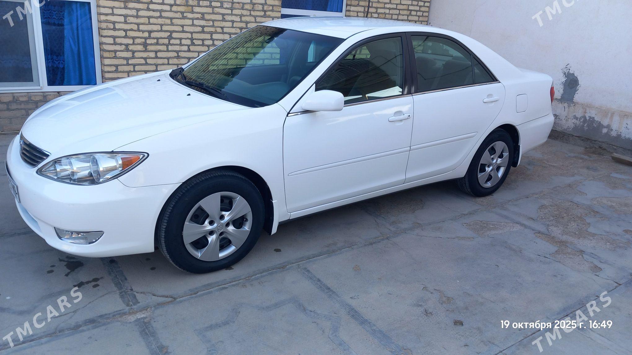 Toyota Camry 2005 - 187 000 TMT - Wekilbazar - img 2