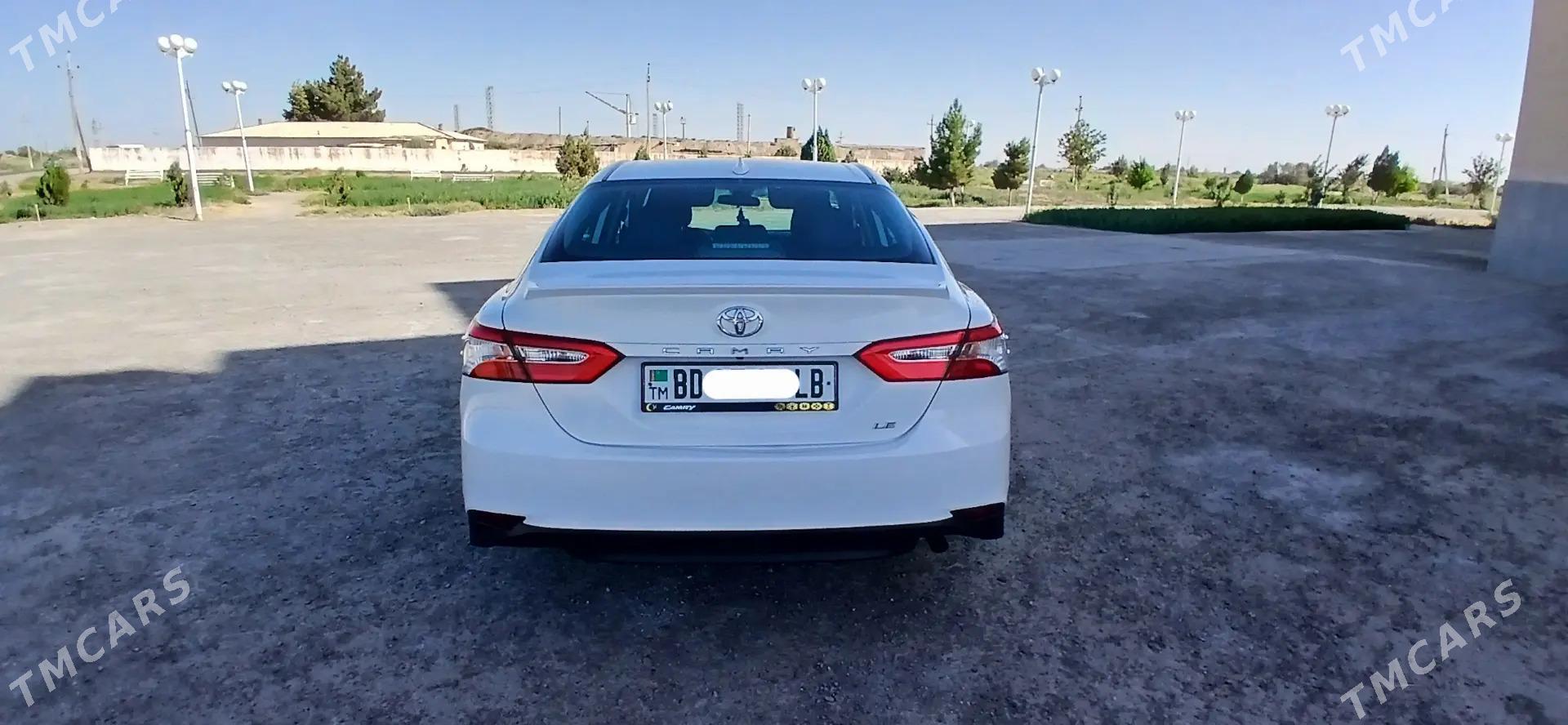 Toyota Camry 2020 - 295 000 TMT - Гарабекевюл - img 3