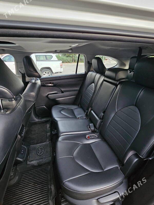 Toyota Highlander 2021 - 610 000 TMT - Ашхабад - img 1