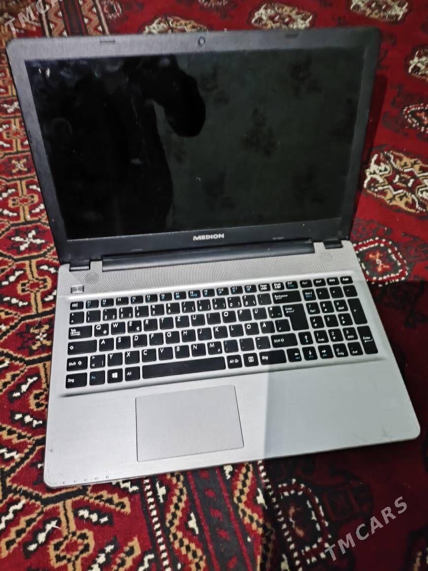 Nootbuk medion kompyuter - Мары - img 1