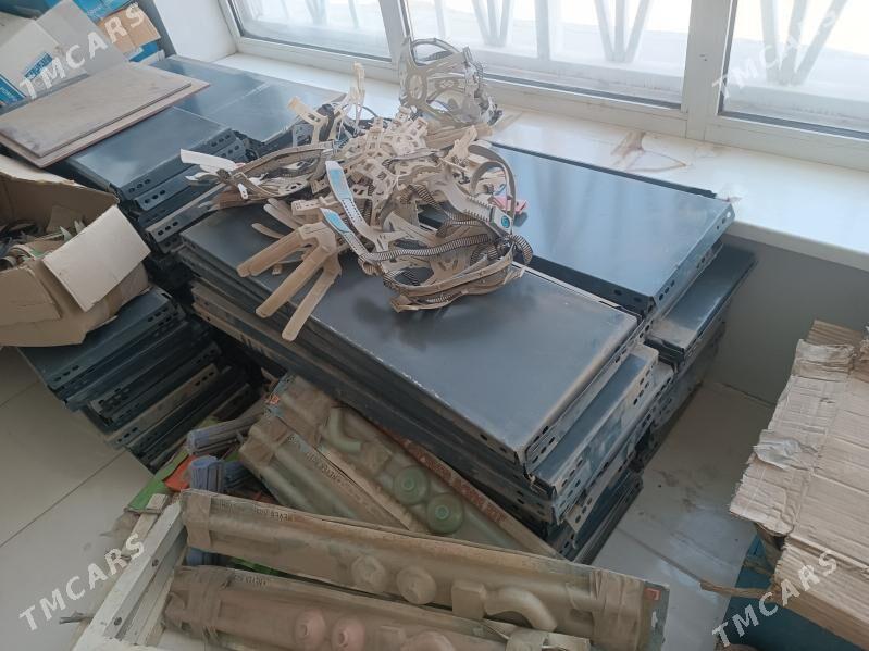 Vitrina - Балканабат - img 2