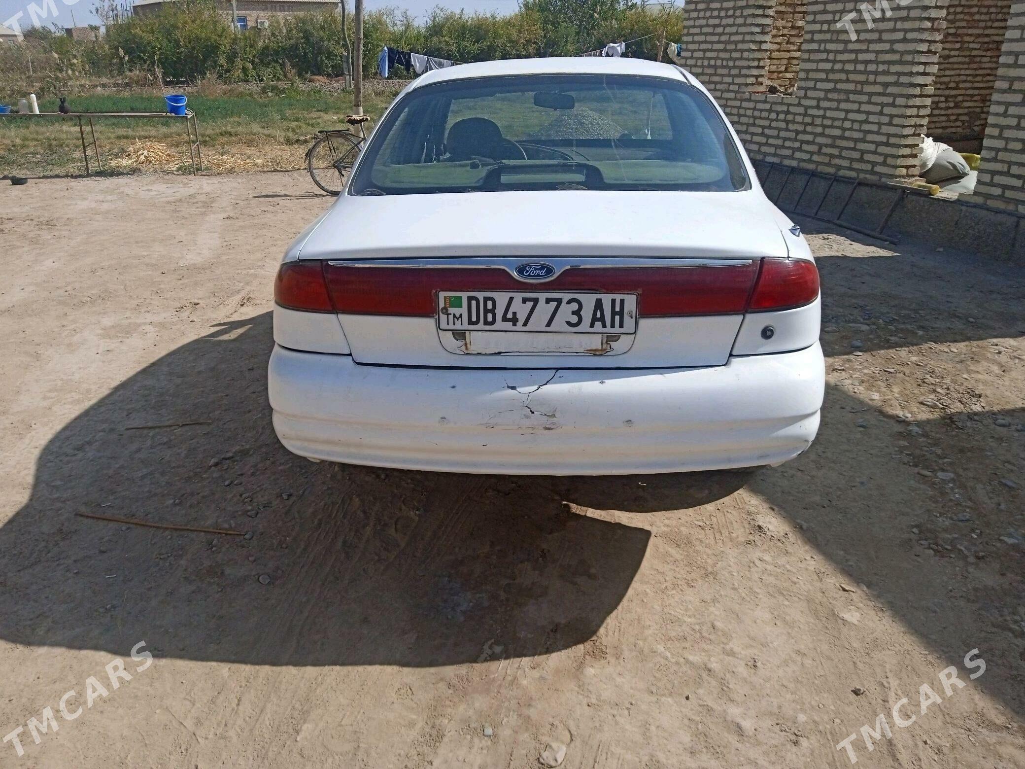 Toyota Corolla 2000 - 15 000 TMT - Бабадайхан - img 1