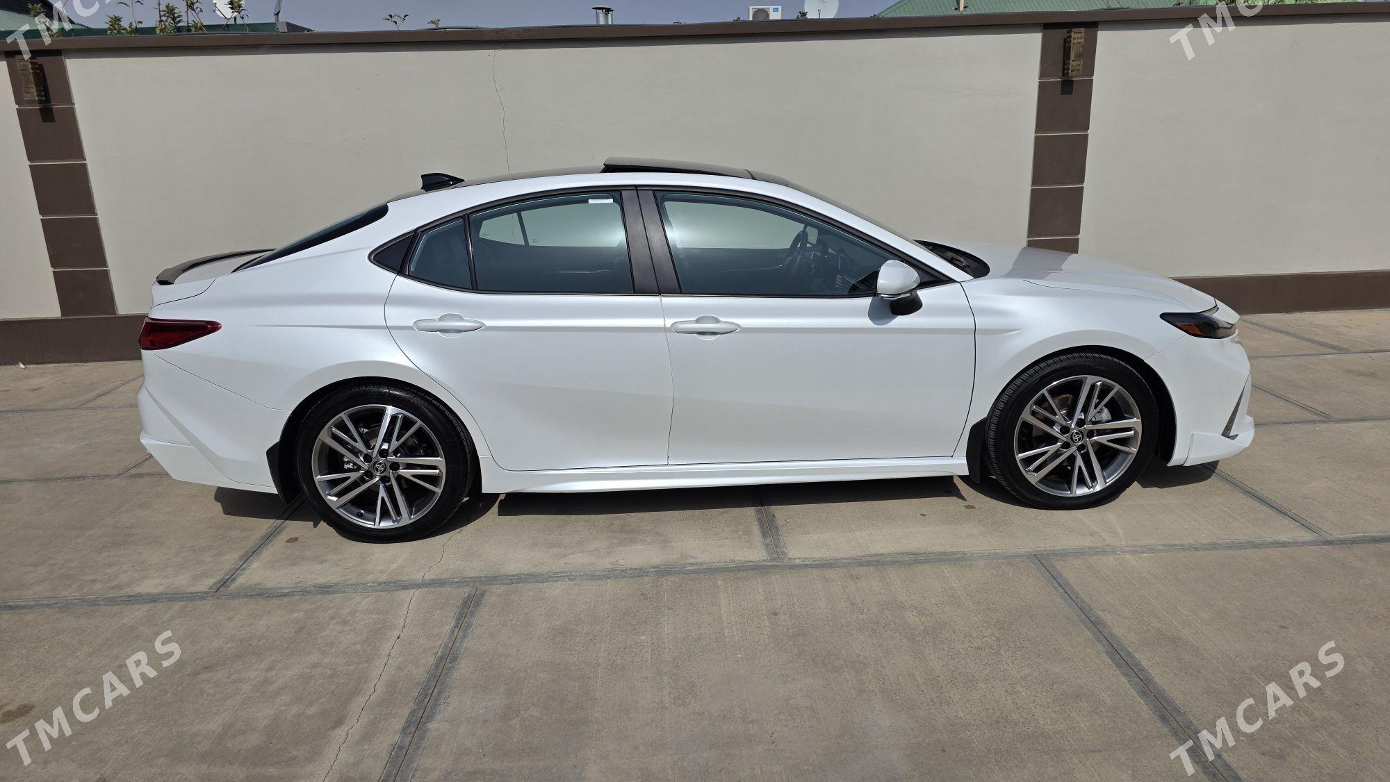 Toyota Camry Hybrid 2024 - 570 000 TMT - Aşgabat - img 2