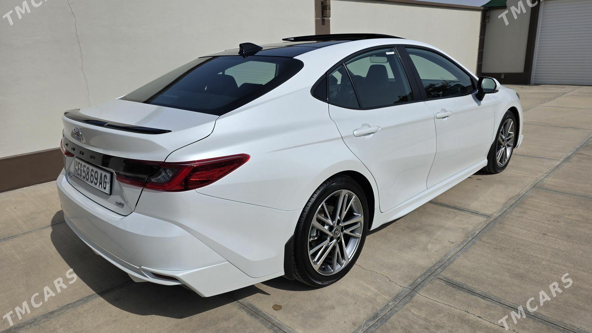 Toyota Camry Hybrid 2024 - 570 000 TMT - Aşgabat - img 8